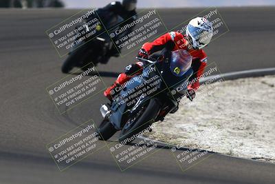 media/Sep-21-2025-TrackDaz (Sun) [[277c75b276]]/C Group/1240pm (Turn 2)/